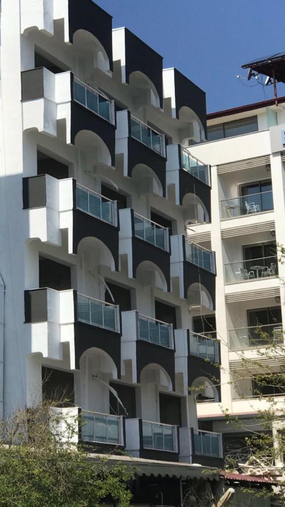 La Beirut Beach Hotel Marmaris Exterior photo